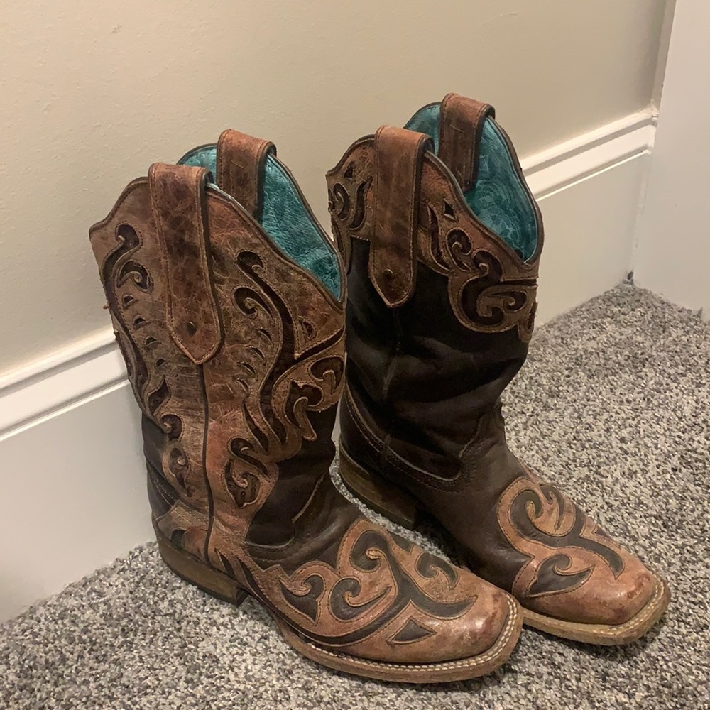Corral cowgirl boots